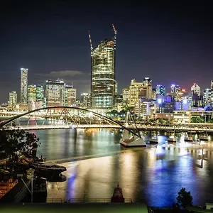 river-plaza-apartments.queenslandhotels.net/