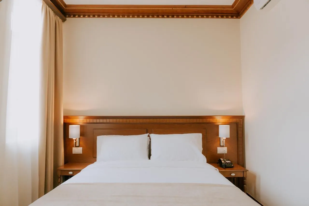 Hotel Argjiro Gjirokaster