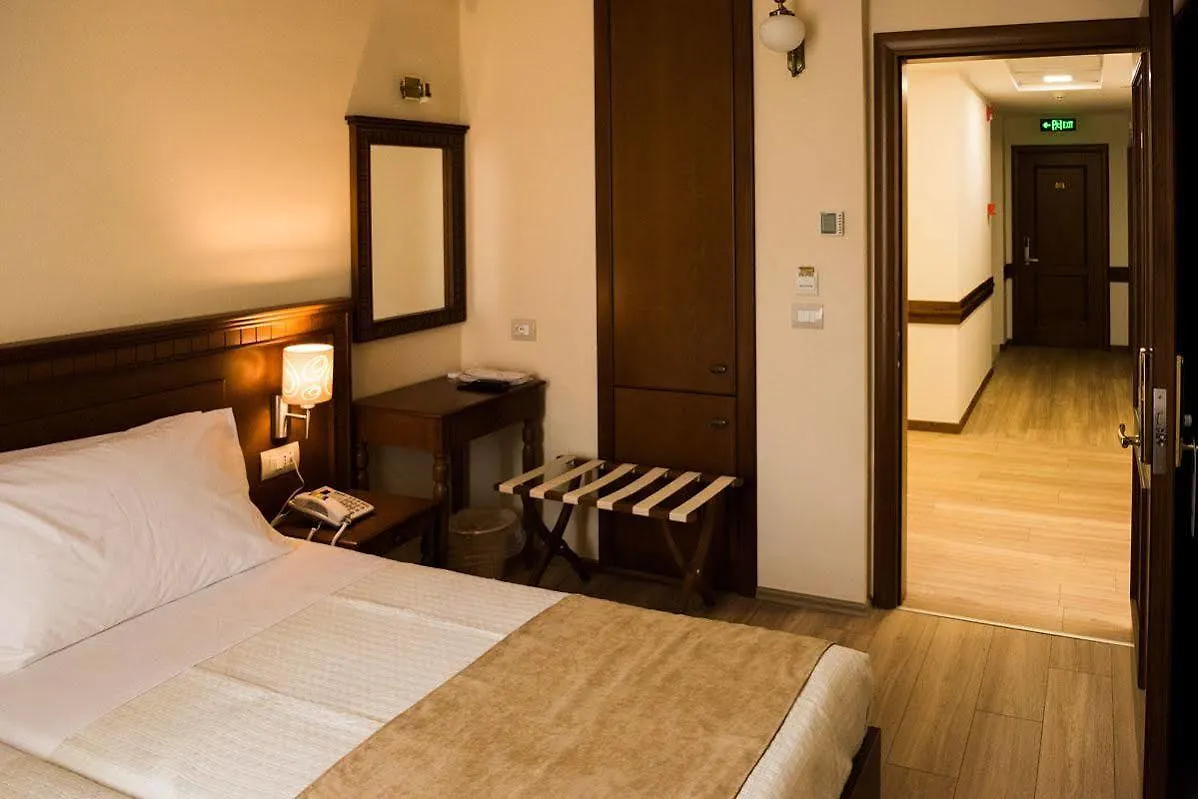 Hotel Argjiro Gjirokaster
