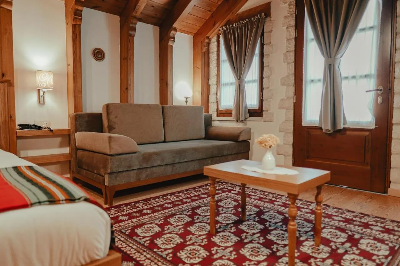 ****  Hotel Argjiro Gjirokaster Albania